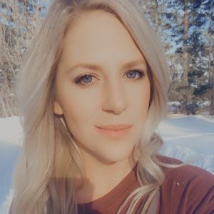 Meet your Posher, Cindy